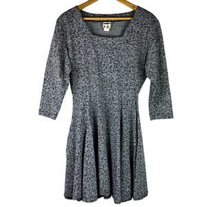Vintage mini dress. Square neck line. grey with black flowers. 3/4 sleeves
